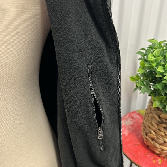 Men’s Puma zip up jacket - Picture 7 of 7